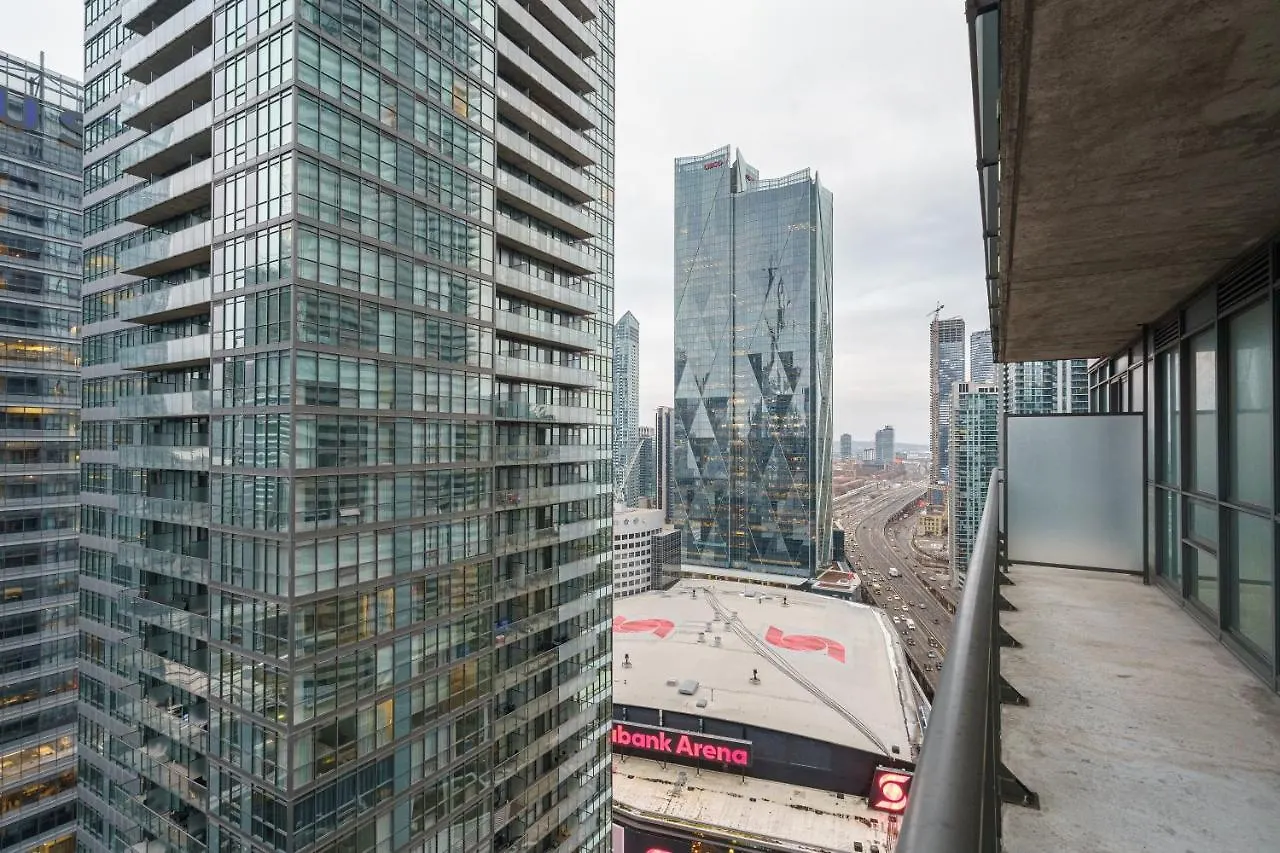 Apartment Spectacular 2Bdrm Suite In Maple Leaf Sq Toronto Canada
